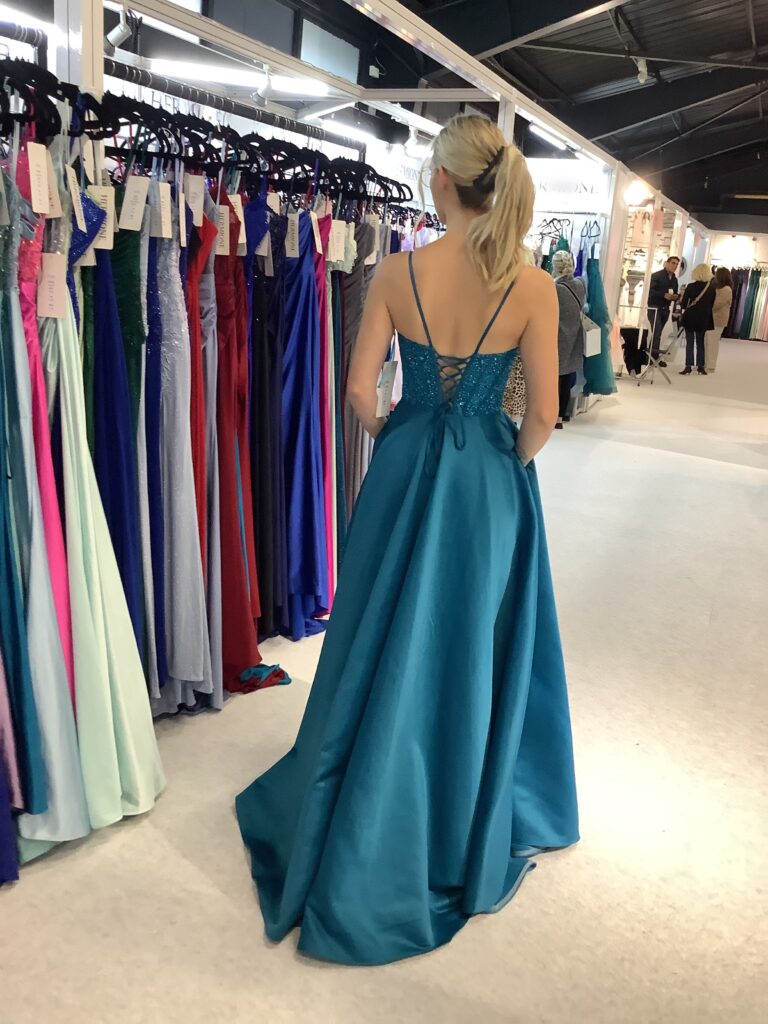 Prom dresses and prom gowns at discount prices.